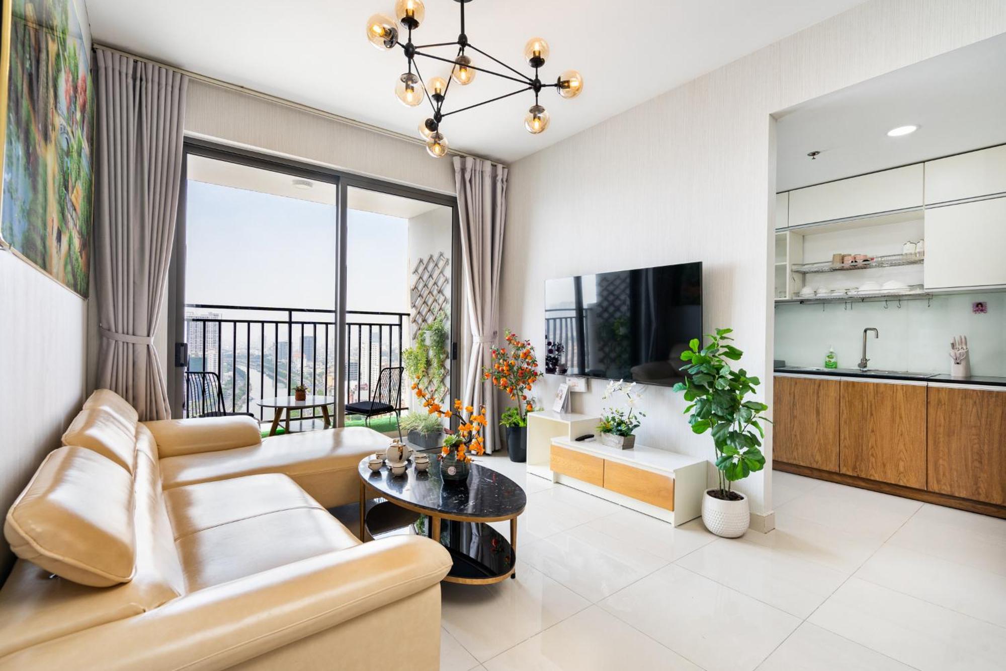 Awesome Rivergate - Cbd In Hcm * Ho Chi Minh City